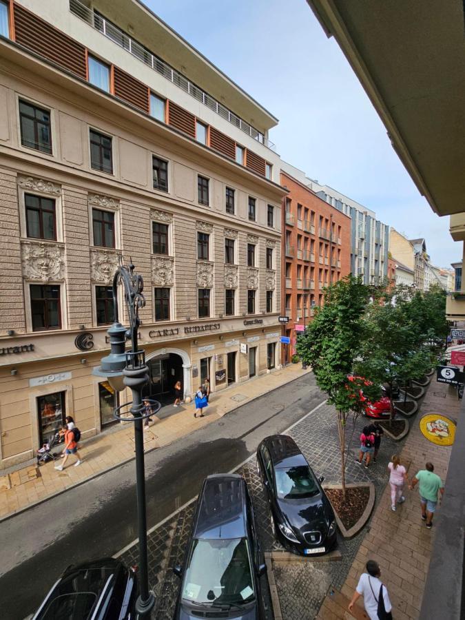 Central Beds Budapest Eksteriør bilde